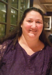 Sveam (40) – mature woman over 40 in Surbiton