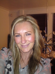 moon2311 (49) – mature woman over 40 in Dunstable