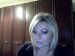 Dreamdiva18 (51) – Glasgow mature contact over 40