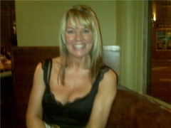 lisa_Lou_Lou (45) – mature woman over 40 in Kettering