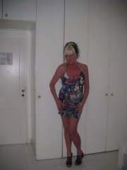 loopylou69er (51) – Derbyshire mature contact over 40