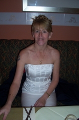flowergirl47 (48) – Fowey mature contact over 40