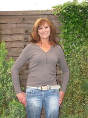 julielinda (50) – Tamworth mature contact over 40