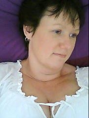bev134 (46) – mature woman over 40 in Stevenage