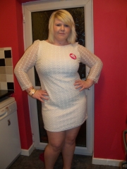 nice_blonde_nurse profile photo