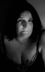sara_e136c6 (42) – mature woman over 40 in Chippenham