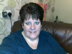 smilerspecialfriend (56) – Hull  mature contact over 40